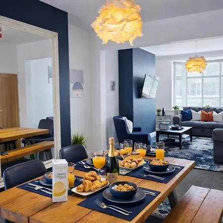 Boutique House- Spacious & Stylish With Free Parking * York