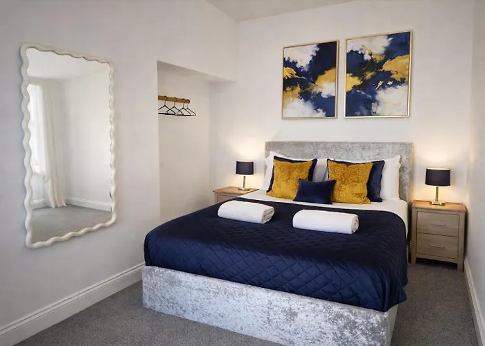 Nyaraló Boutique House- Spacious & Stylish With Free Parking *