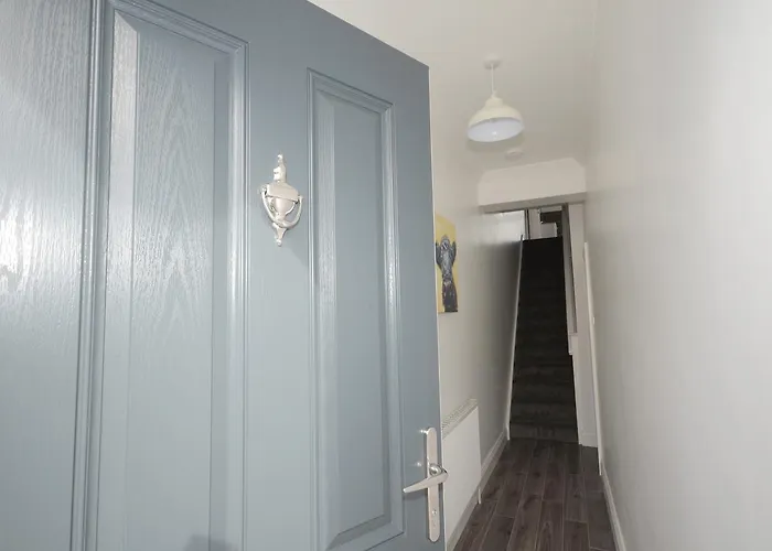 Casa vacanze Boutique House- Spacious & Stylish With Free Parking